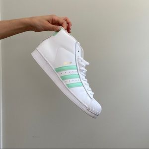 Vintage Men’s Adidas Brand New Condition